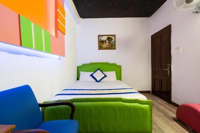 标准双人房 — Collection O District Tan Phu - Tien Thang Hotel